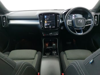 Used Volvo XC40 2022 for sale - 78536884: Photo