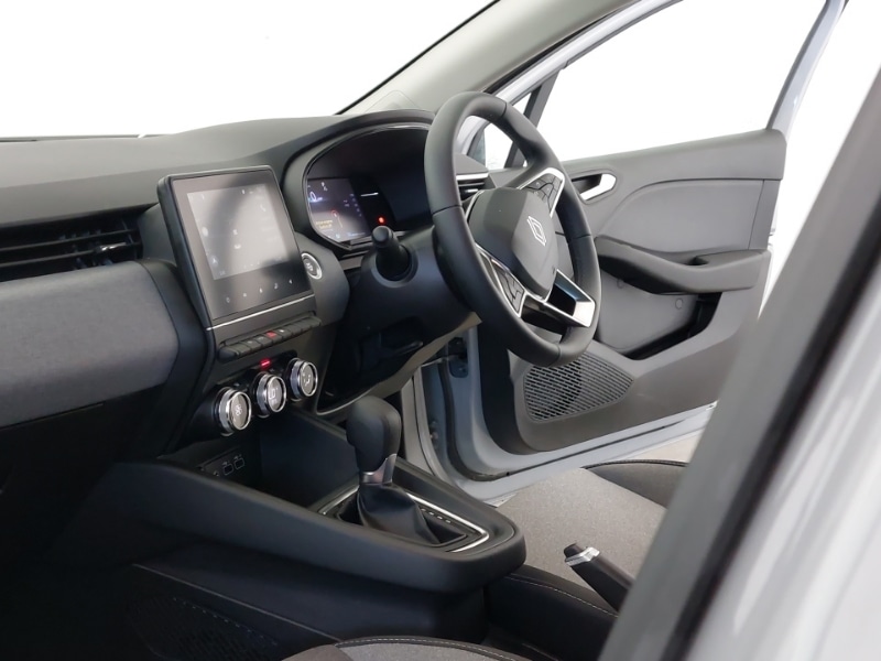 Used Renault Clio 2025 for sale - 77964684: Photo 11