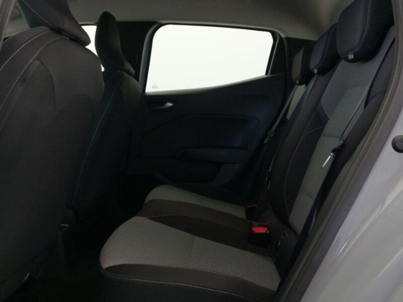 Used Renault Clio 2025 for sale - 77964684: Photo 6