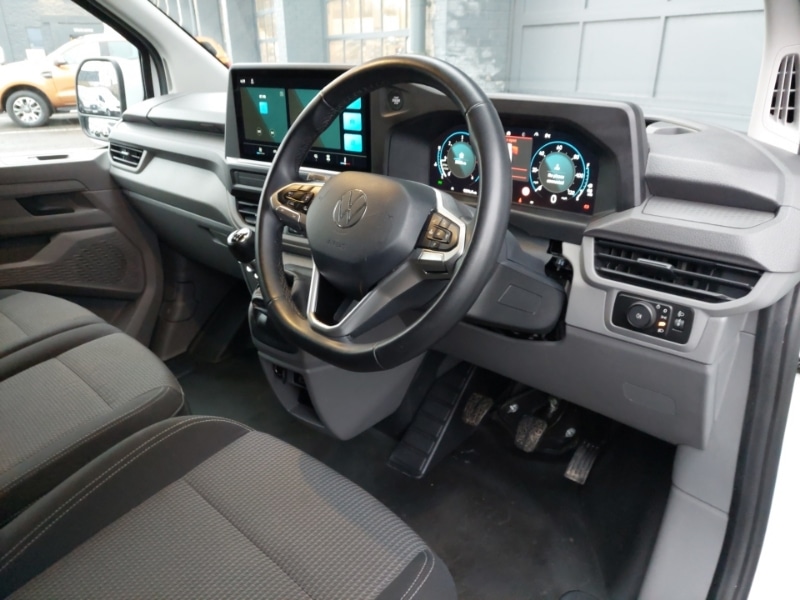 Used Volkswagen Transporter 2025 for sale - 78023317: Photo 2