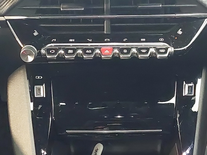 Used Peugeot 208 2021 for sale - 77319003: Photo 11