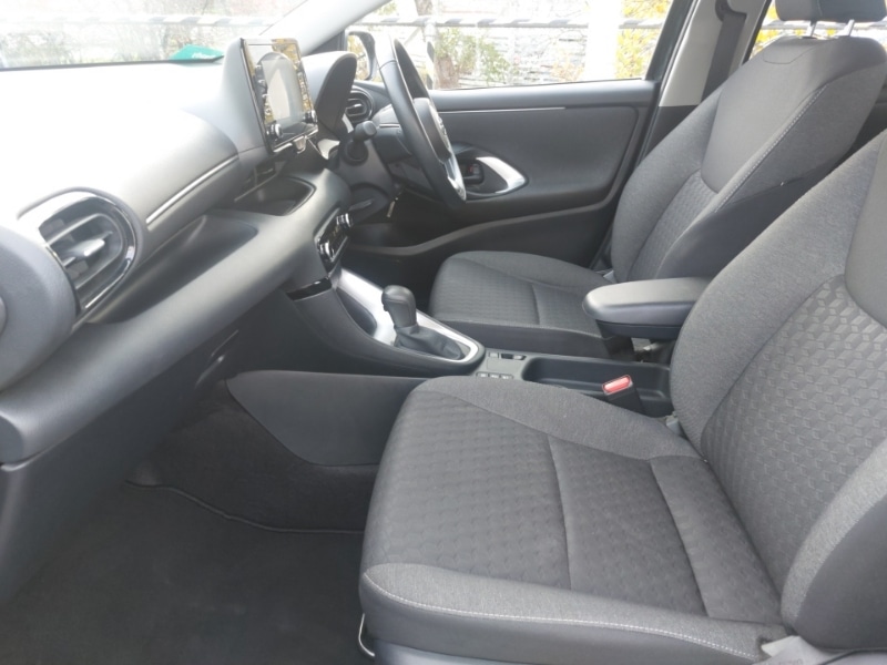 Used Toyota Yaris 2023 for sale - 77053866: Photo 5