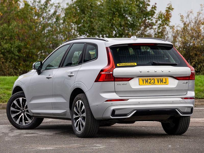 Used Volvo XC60 2023 for sale - 77266194: Photo 3