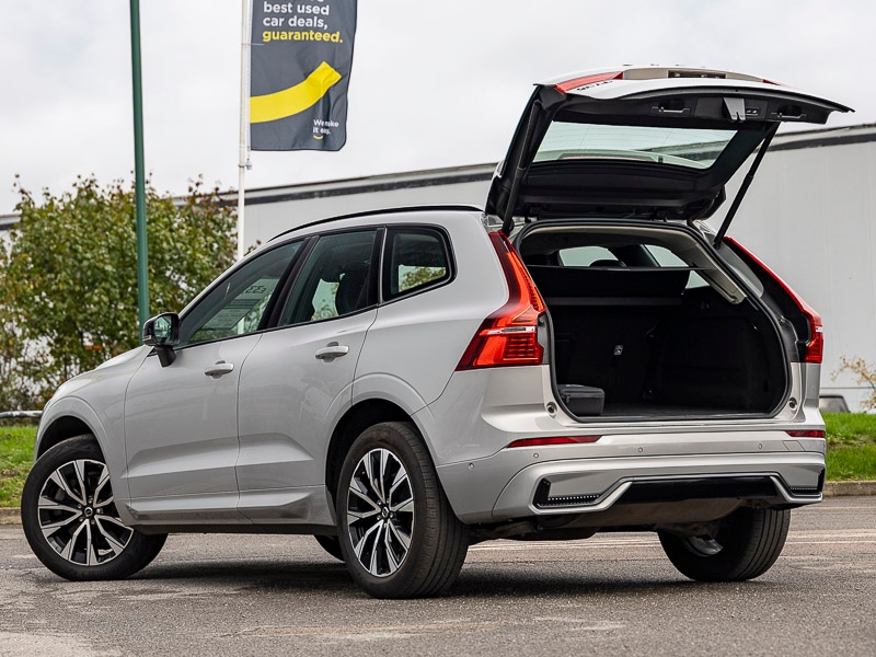 Used Volvo XC60 2023 for sale - 77266194: Photo 8