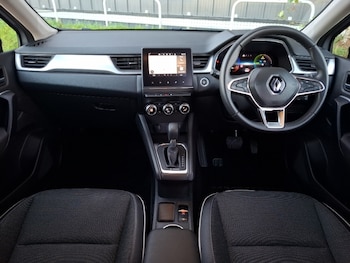 Used Renault Captur 2023 for sale - 78275106: Photo