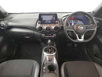 Used Nissan Juke 2023 for sale - 76187653: Photo 2
