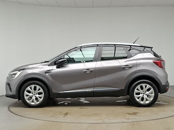 Used Renault Captur 2020 for sale - 79406479: Photo
