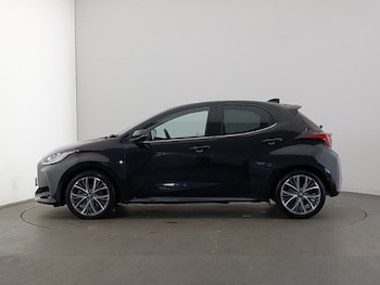 Used Toyota Yaris 2022 for sale - 78688368: Photo