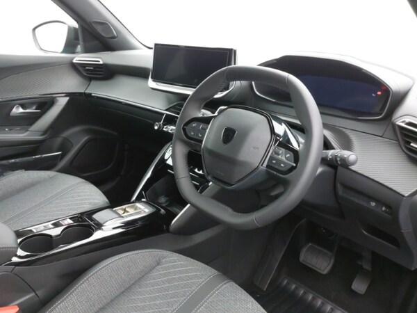 Used Peugeot 2008 2025 for sale - 76293893: Photo 12