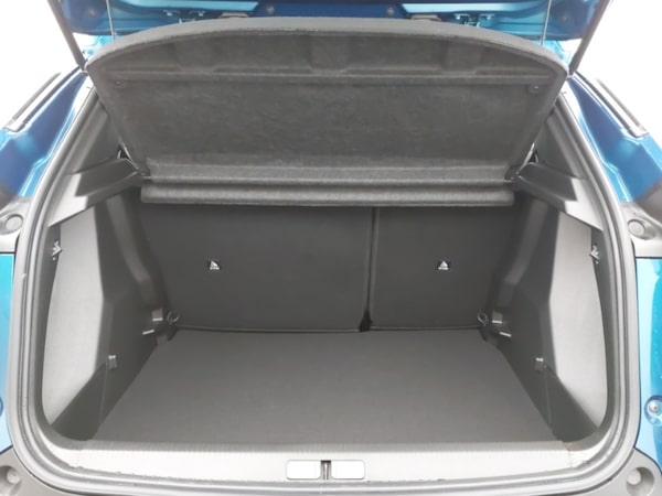 Used Peugeot 2008 2025 for sale - 76293893: Photo 8