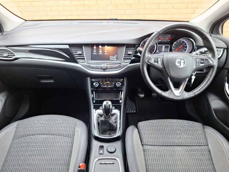 Used Vauxhall Astra 2021 for sale - 77876324: Photo 2
