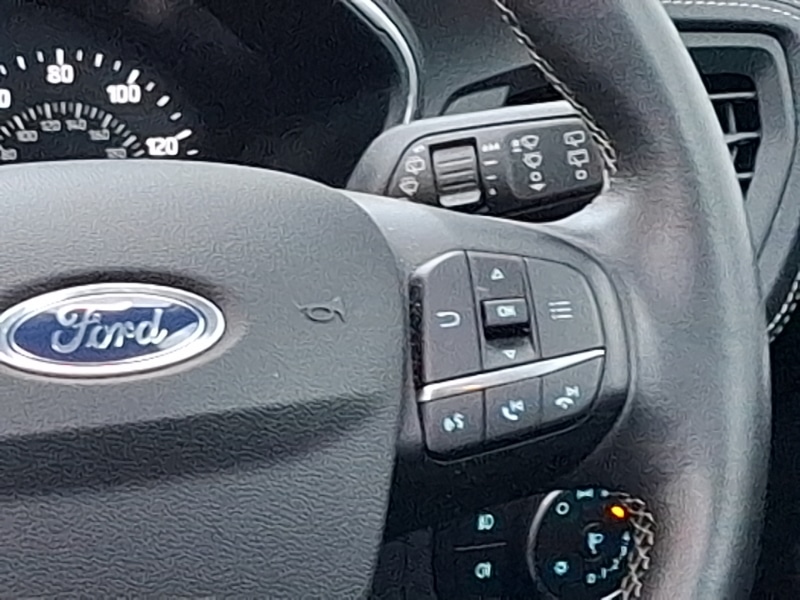 Used Ford Focus 2019 for sale - 76511342: Photo 11