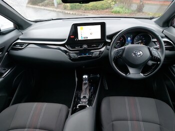 Used Toyota C-HR 2022 for sale - 77380462: Photo