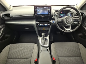 Used Toyota Yaris Cross 2023 for sale - 79339183: Photo