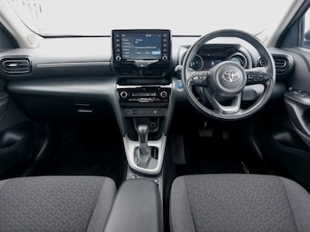 Used Toyota Yaris Cross 2023 for sale - 75408450: Photo