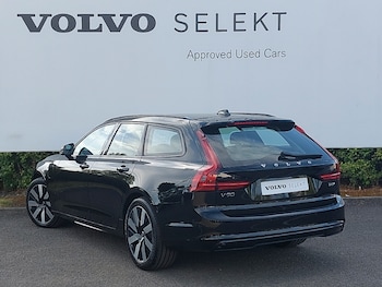 Used Volvo V90 2025 for sale - 78510288: Photo