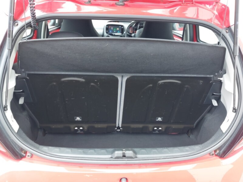 Used Toyota AYGO 2021 for sale - 77875928: Photo 8