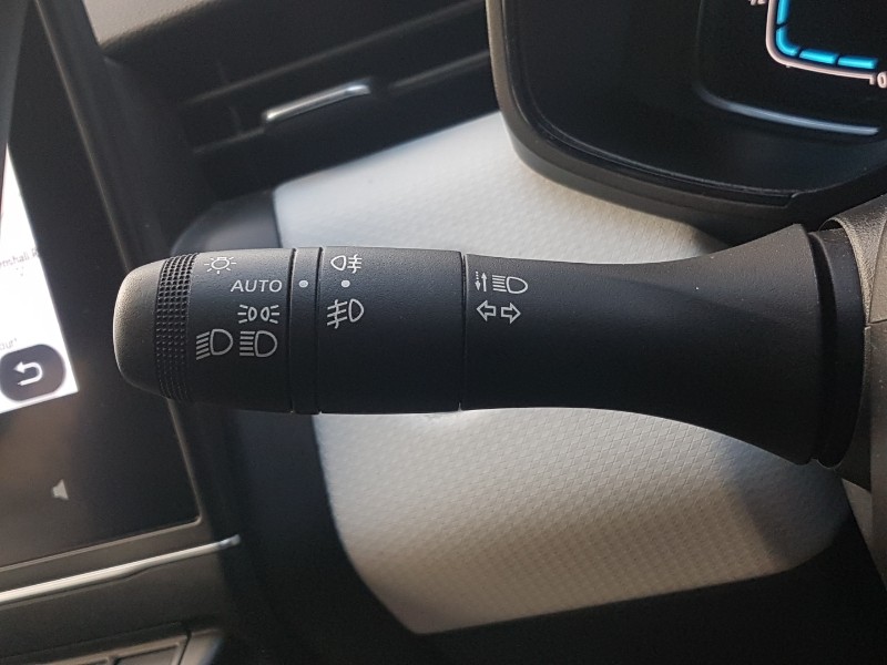 Used Renault Clio 2022 for sale - 76521418: Photo 11