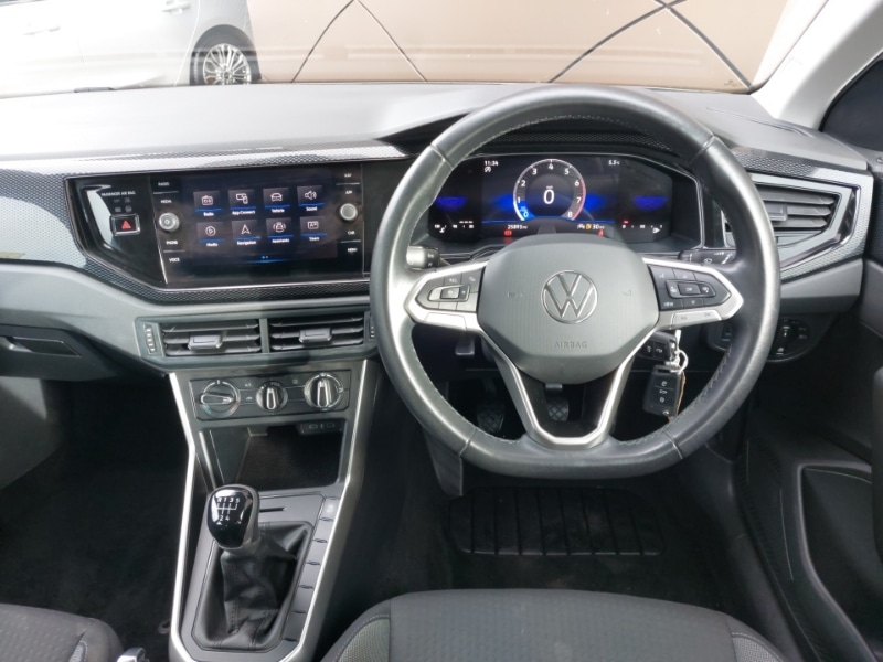 Used Volkswagen Polo 2023 for sale - 77597544: Photo 2