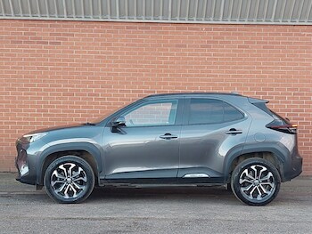 Used Toyota Yaris Cross 2022 for sale - 77269947: Photo