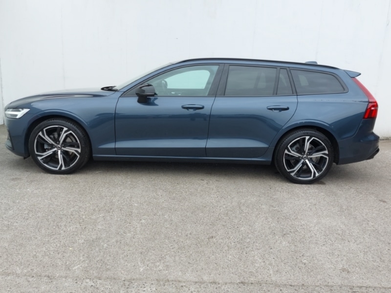 Used Volvo V60 2025 for sale - 78214015: Photo 4