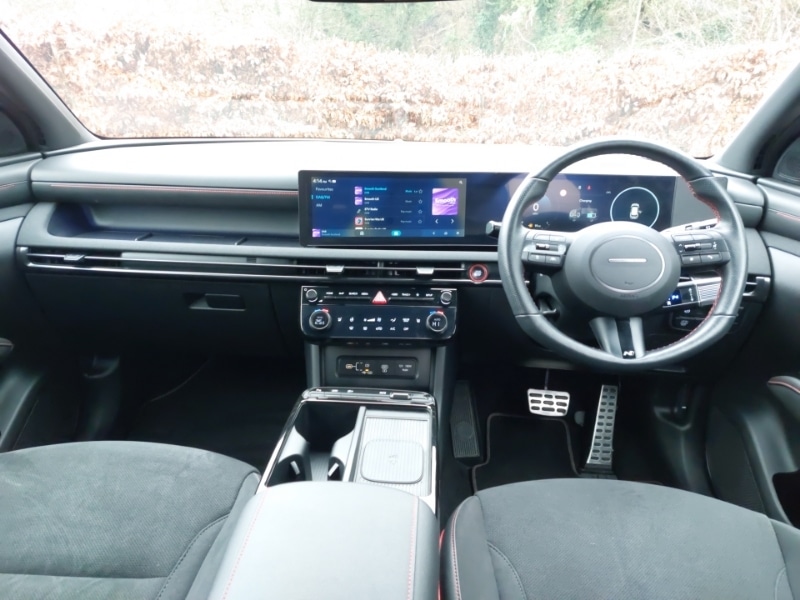 Used Hyundai TUCSON 2025 for sale - 77767836: Photo 2