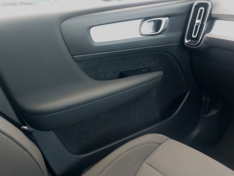 Used Volvo XC40 2020 for sale - 76129644: Photo 11
