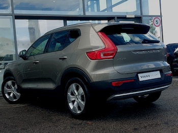 Used Volvo XC40 2020 for sale - 76129644: Photo 3