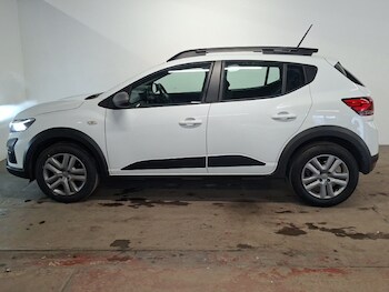 Used Dacia Sandero Stepway 2023 for sale - 79180638: Photo