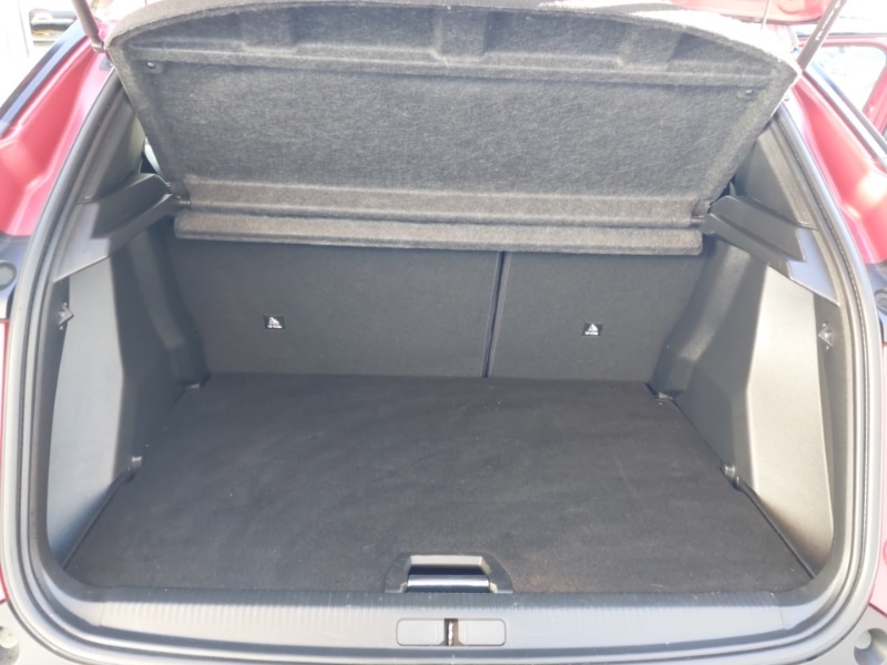 Used Peugeot 2008 2021 for sale - 76947845: Photo 8