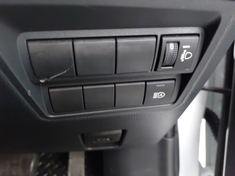 Used Mazda Mazda2 HYBRID 2024 for sale - 76849212: Photo 12