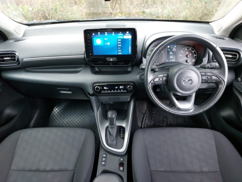 Used Mazda Mazda2 HYBRID 2024 for sale - 76849212: Photo 2