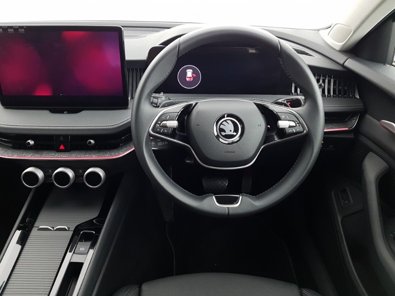Used Skoda Superb 2024 for sale - 76347540: Photo 7