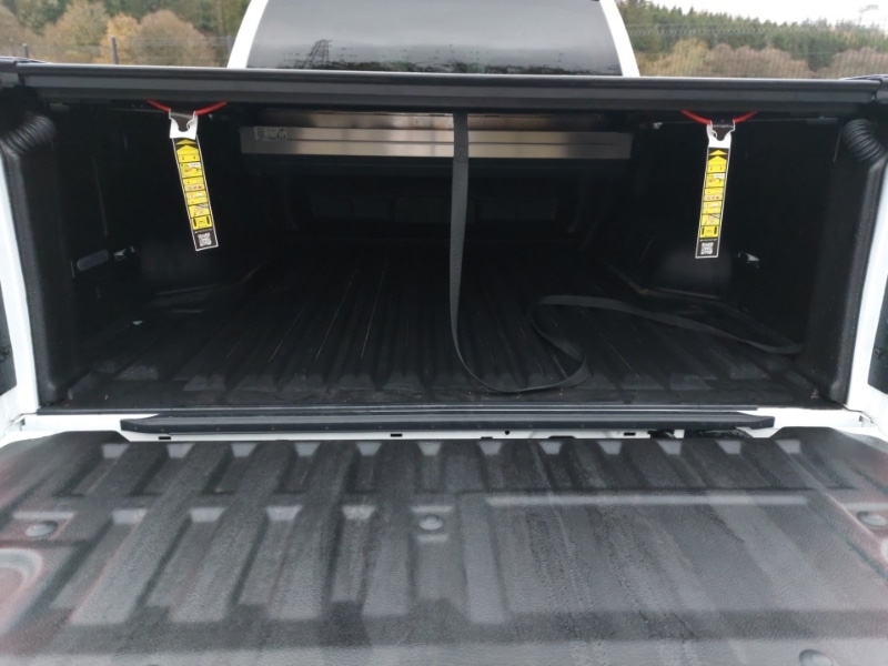 Used Volkswagen Amarok 2024 for sale - 77229020: Photo 8