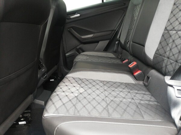Used Volkswagen T-Roc 2022 for sale - 76220974: Photo 6