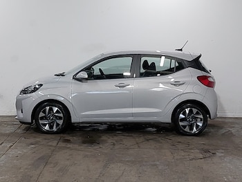 Used Hyundai i10 2025 for sale - 79419624: Photo
