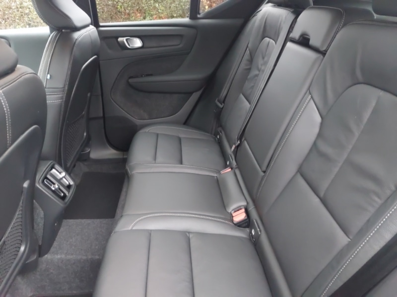 Used Volvo XC40 2025 for sale - 77611283: Photo 6