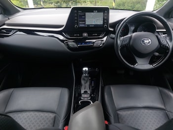 Used Toyota C-HR 2020 for sale - 78872577: Photo