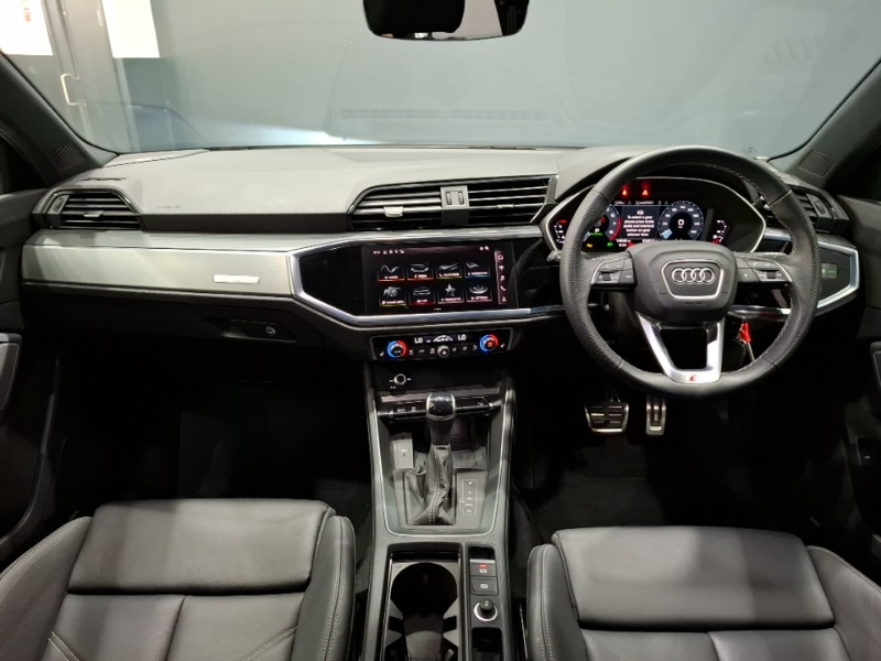 Used Audi Q3 2024 for sale - 76365965: Photo 2