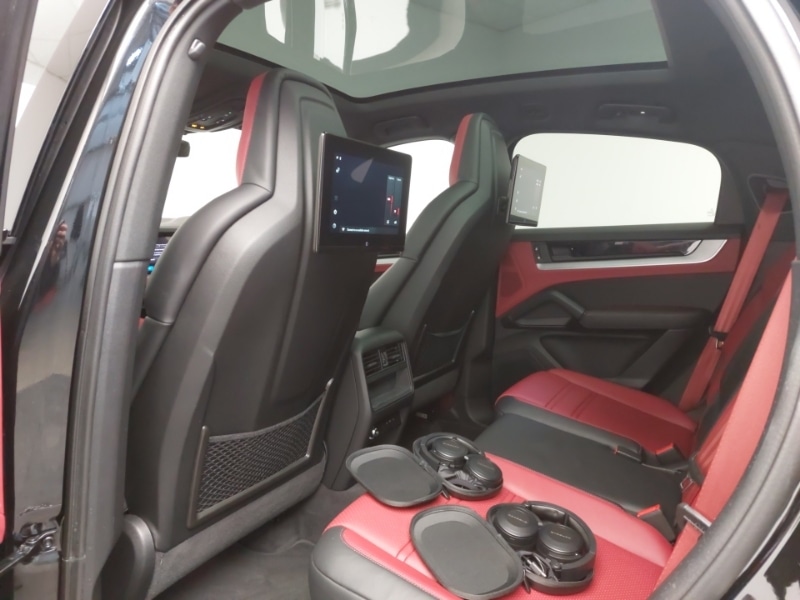 Used Porsche Cayenne 2024 for sale - 77358059: Photo 12