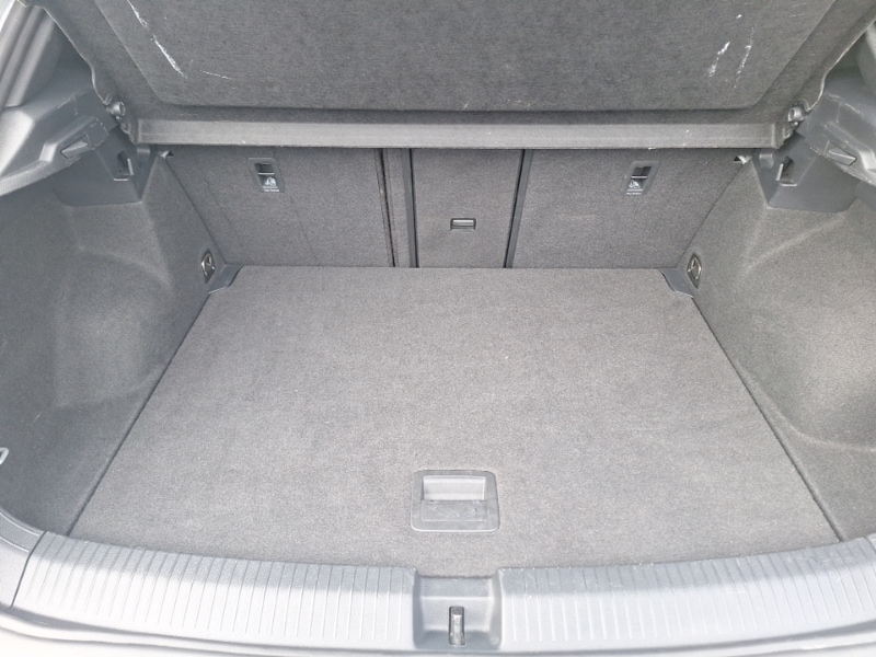 Used Volkswagen T-Roc 2022 for sale - 76408001: Photo 8