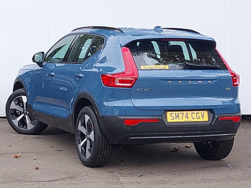 Used Volvo XC40 2024 for sale - 77690382: Photo 3