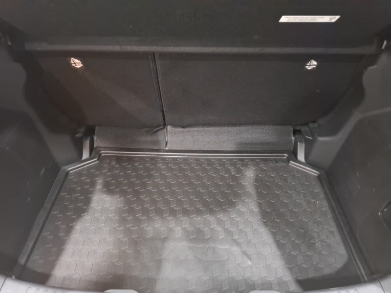 Used Toyota Yaris 2022 for sale - 76726762: Photo 8