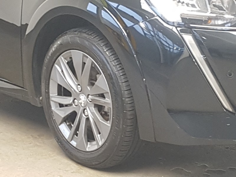 Used Peugeot 208 2020 for sale - 76983786: Photo 9