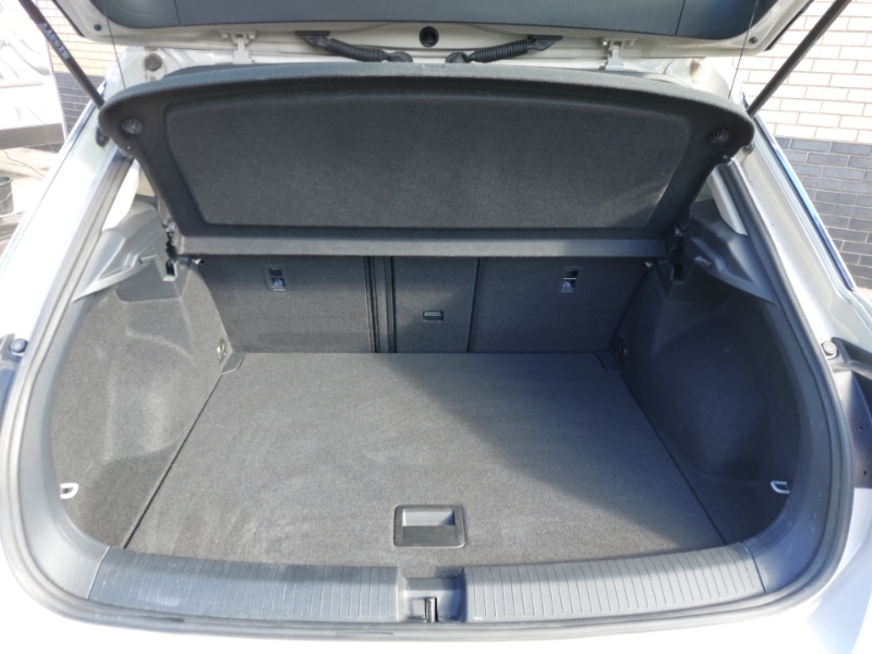 Used Volkswagen T-Roc 2022 for sale - 76720634: Photo 8