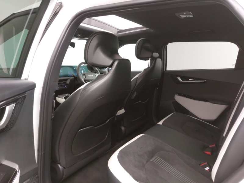 Used Kia EV6 2021 for sale - 77876932: Photo 12