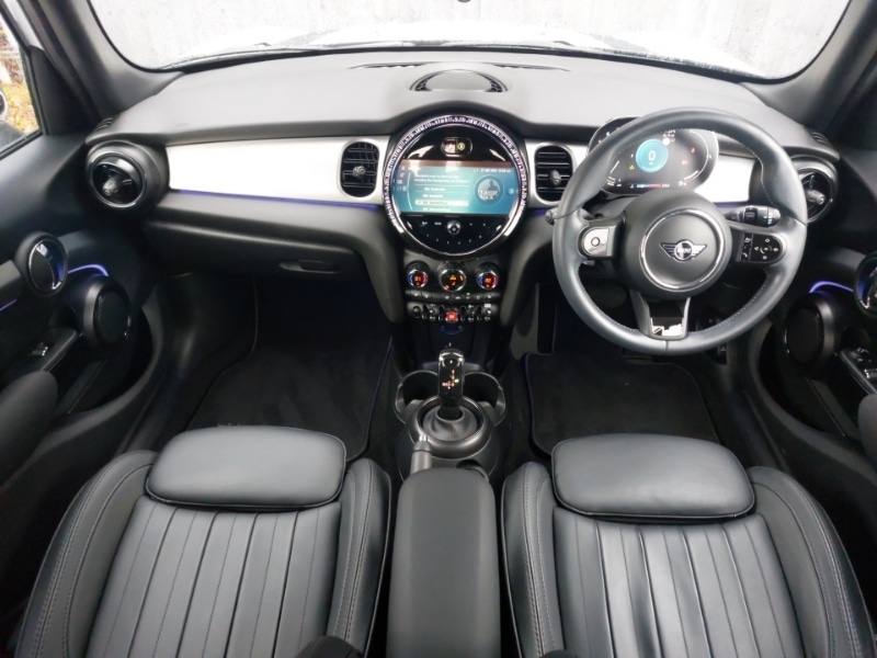 Used MINI Hatch 2024 for sale - 76479375: Photo 2