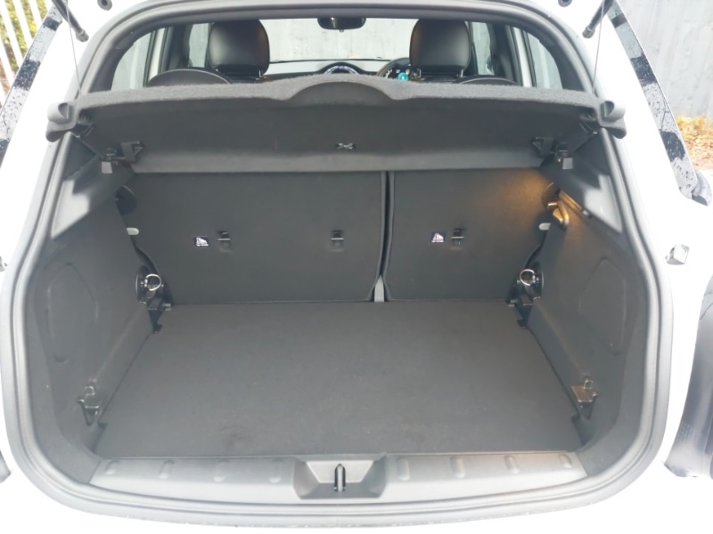 Used MINI Hatch 2024 for sale - 76479375: Photo 8