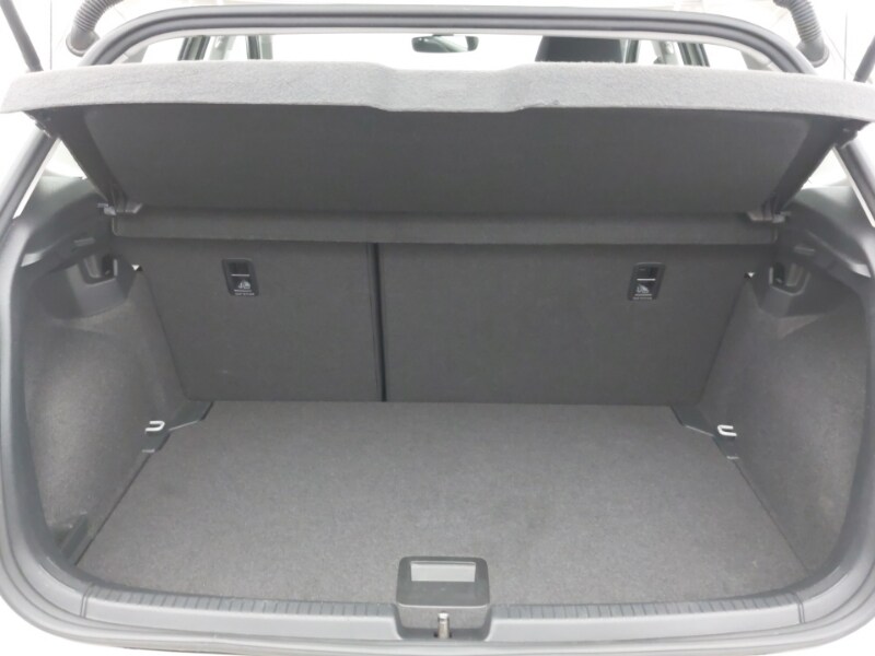 Used Volkswagen Polo 2023 for sale - 77790941: Photo 8