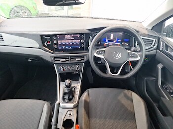 Used Volkswagen Polo 2023 for sale - 76145029: Photo 2